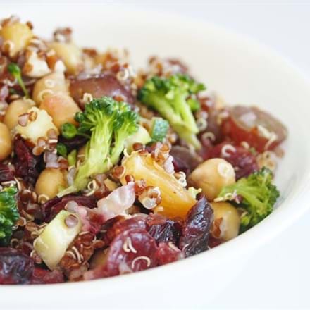 Recette NutriSimple Salade de quinoa aux fruits et légumes