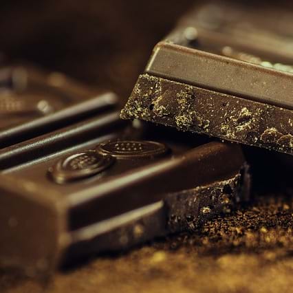 Notre nutritionniste-diététiste vous encourage à consommer avec modération du chocolat noir