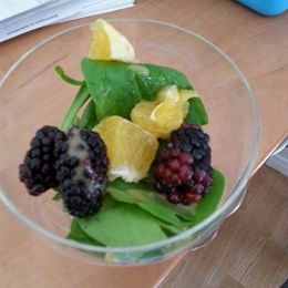 Recette NutriSimple Salade d’épinards et de mûres