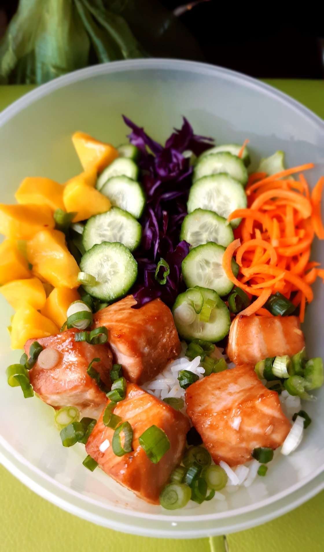 Recette NutriSimple Salade style « poke » au saumon bonbon