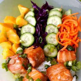 Recette NutriSimple Salade style « poke » au saumon bonbon